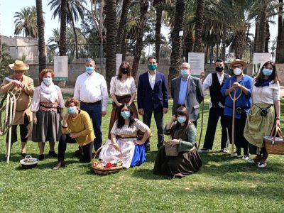 El Palmeral de Orihuela se inunda de versos de Miguel Hernández