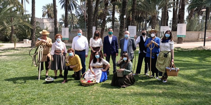 El Palmeral de Orihuela se inunda de versos de Miguel Hernández