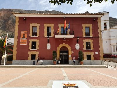 El Ayuntamiento de Redován aprueba las bases de las ayudas Paréntesis para autónomos y microempresas