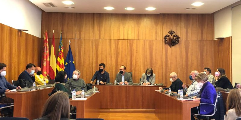 Orihuela solicita a la Conselleria aulas para tres colegios