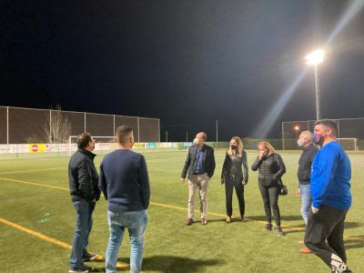 Mejoran el elumbrado de las instalaciones deportivas de La Murada