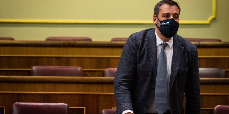 El oriolano Juan Ignacio López-Bas toma posesión como diputado nacional