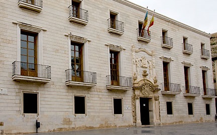 El jueves se presenta en Orihuela el nuevo libro de Miguel Ruiz