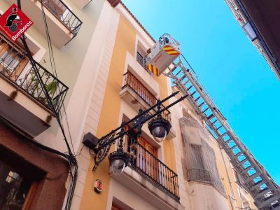 Los Bomberos hallan el cuerpo sin vida de un hombre en su casa de Orihuela