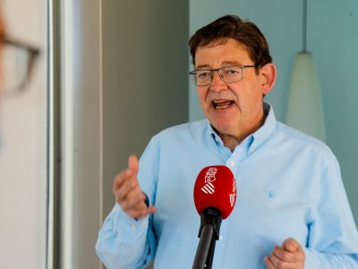 Ximo Puig anuncia que se inocularán 351.000 vacunas la próxima semana