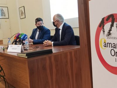 Cámara Orihuela y Banco Sabadell firman un convenio