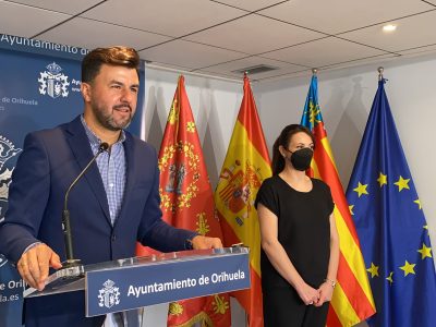 Orihuela aprueba la renovación del convenio para mantener los consultorios médicos