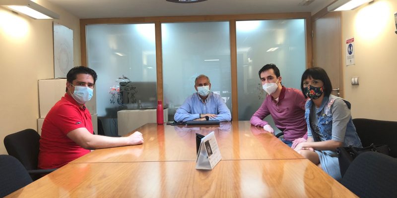 El área de Comercio de Orihuela se reúne con respresentantes de 'Duque de Tamames'