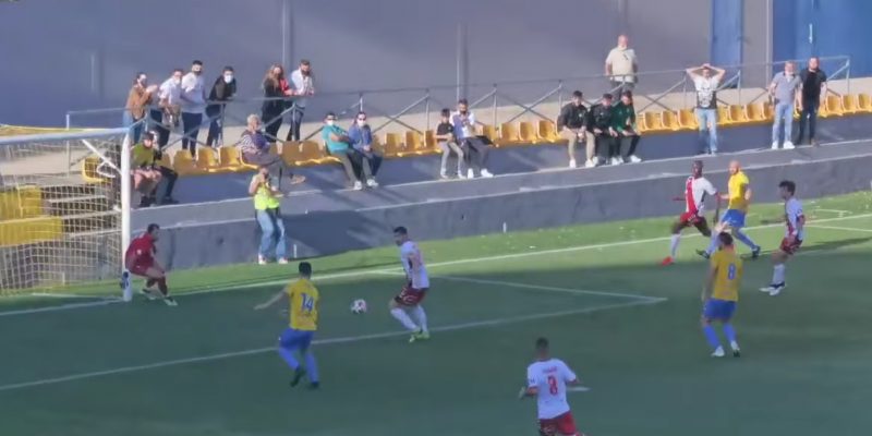 Festival ofensivo del Orihuela CF que golea al Hospitalet (5-2)