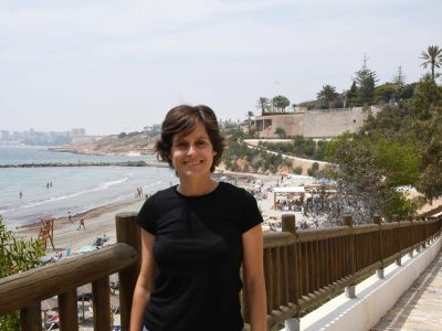 Orihuela aprueba modificar la ordenanza de playas para potenciar el surf