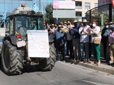 El PP oriolano denuncia la ausencia de apoyos socialistas a las reivindicaciones de los regantes