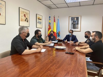 Torrevieja hace un llamamiento para que no se acuda a las playas en la noche de San Juan