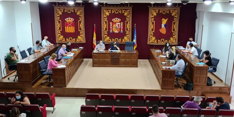 Almoradí aprueba sus cuentas tras el acuerdo entre PP y Contigo Almoradí