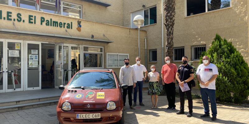 Orihuela cede vehículos para que alumnos de FP realicen prácticas