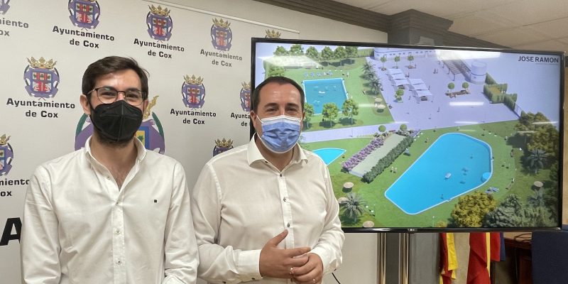 Cox presenta un proyecto para rehabilitar la piscina municipal