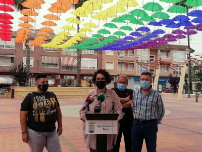 Rafal conmemora el Día del Orgullo LGTBQ+ con colirido y música