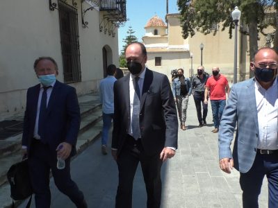 Emilio Bascuñana pide el sobreseimiento de su causa tras declarar en el Juzgado de Orihuela