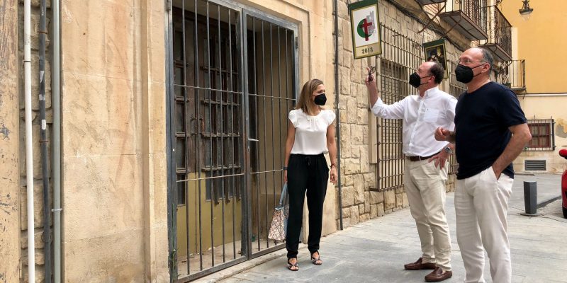 Orihuela recibe la cesión de los antiguos juzgados en las dos lenguas