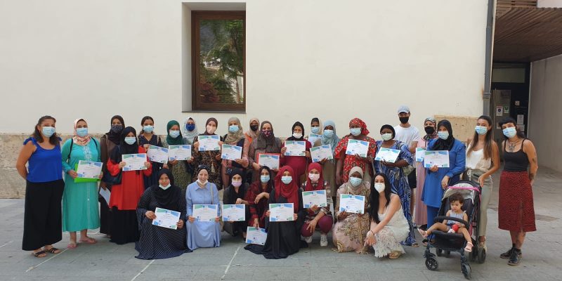 Finalizan los cursos de español organizados por Bienestar Social en Orihuela