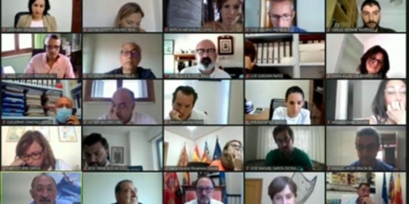 Orihuela aprueba en pleno instar a Conselleria a que pague las obras del Plan Edificant