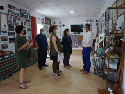 Rafal recibe la visita de la directora del Instituto de Cultura Juan Gil-Albert