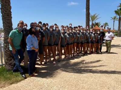 Las selecciones de Balonmano Playa finalizan su preparación para el europeo en La Zenia