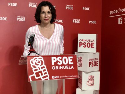 El PSOE de Orihuela califica de "caótico" el inicio de la Escuela de Verano