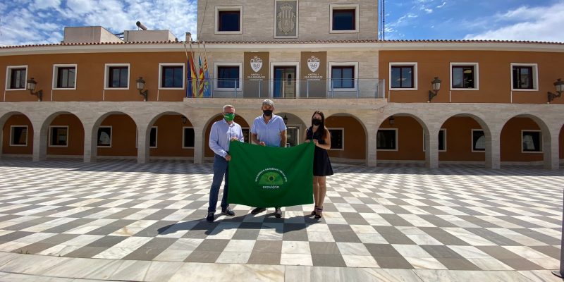 Guardamar competirá este verano por la Bandera Verde de Ecovidrio