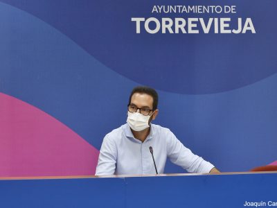 Federico Alarcón Torrevieja renovará las áreas infantiles de todo su término municipal