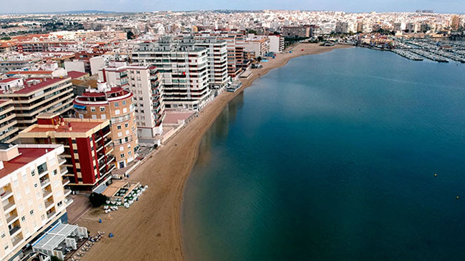 Torrevieja incrementa el consumo de agua con respecto a 2020