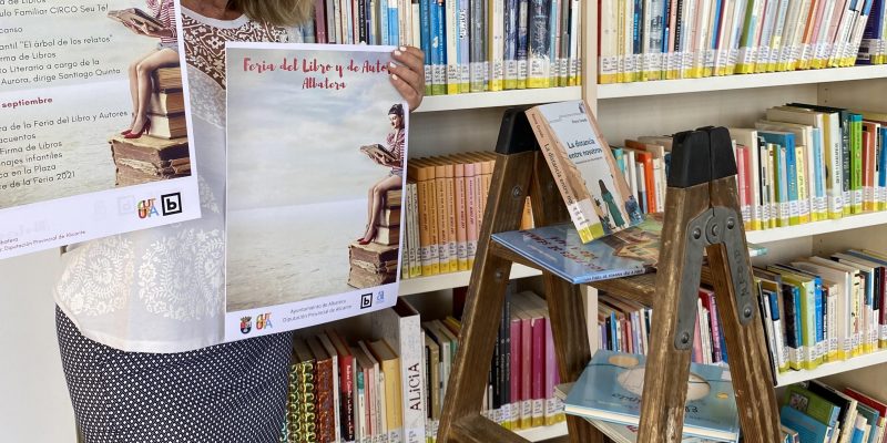 Albatera ha presentado la I Feria del Libro y de Autor