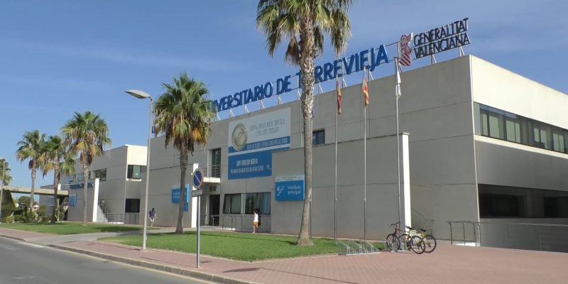 Hospital de Torrevieja anuncia posibles deficiencias en la atención sanitaria