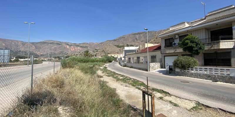 Orihuela acomete la remodelación integral de la calle Espeñetas