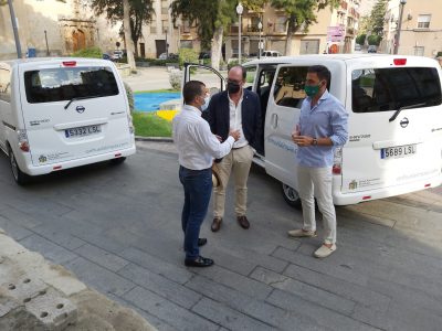 El Ayuntamiento de Orihuela renueva su flota con vehículos cien por cien eléctricos