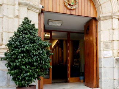 La Red Europea de Semana Santa instala una señalética en el museo de Orihuela