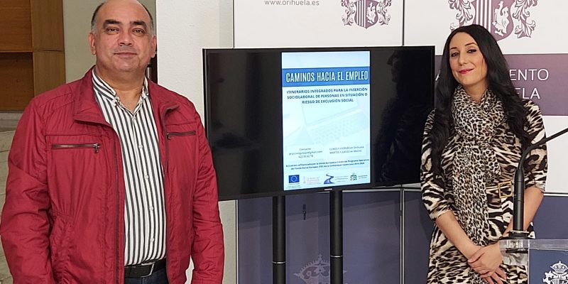 Orihuela presenta un nuevo programa de inserción sociolaboral de mujeres