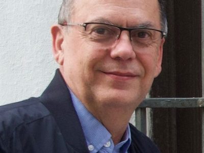 Juan Ramón Torregrosa recitará en el ciclo 'Encuentros con la Poesía' de Orihuela