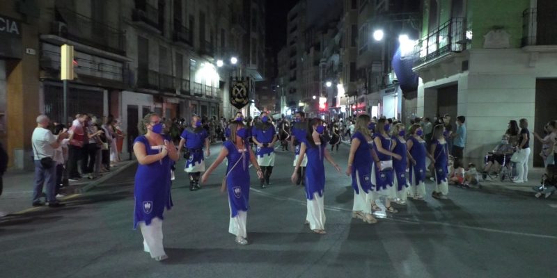 Los Moros y Cristianos vuelven a las calles en Orihuela