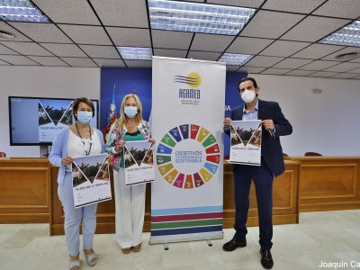 Torrevieja presenta talleres de baile, cerámica y yoga para mayores