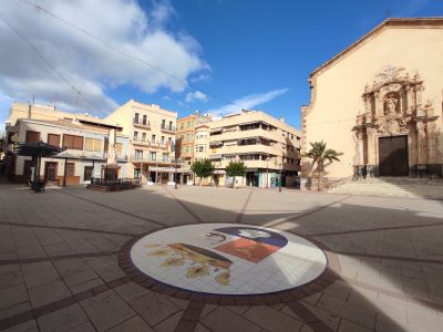 Albatera cambia las luminarias en varias zonas de su casco urbano