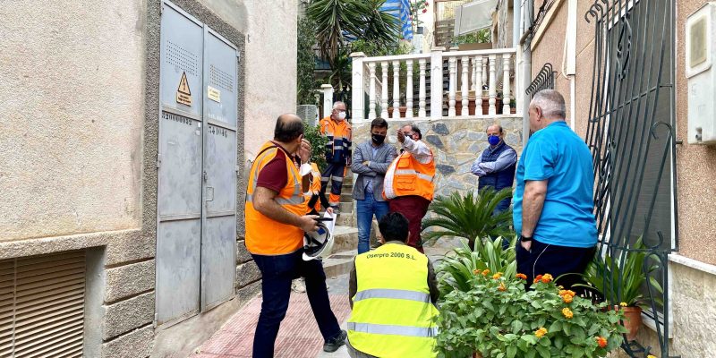 Comienzan las obras de la red de saneamiento en la calle Triana de Orihuela