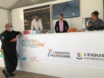 Éxito de la costra callosina en 'Mostra de Turisme' de la Comunidad Valenciana