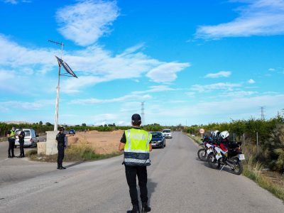 La Policía Local de Albatera intensifica su vigilancia por la recolecta de la granada