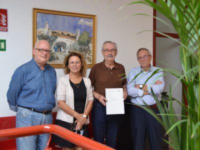 Miguel Navarro Aljibe gana el premio de novela corta de Rojales