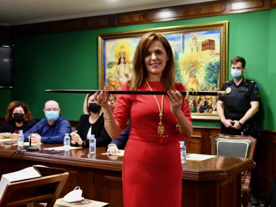 Rosa García toma posesión como nueva alcaldesa de Benejúzar