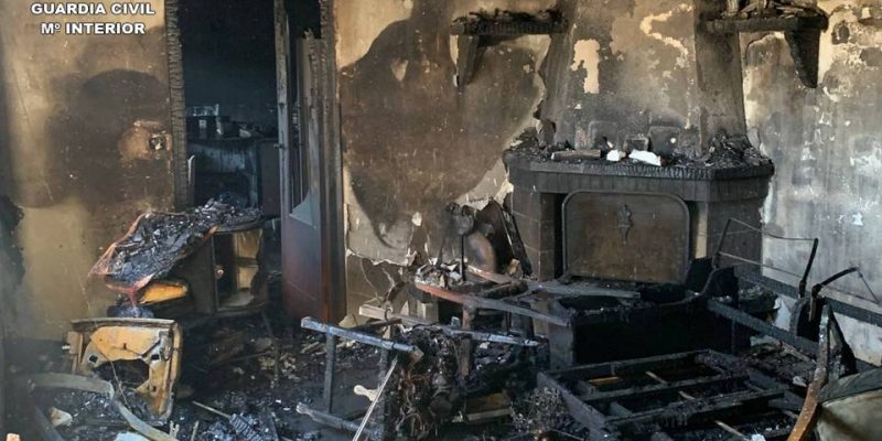 Detienen a los presuntos autores del incendio de una vivienda en Granja de Rocamora