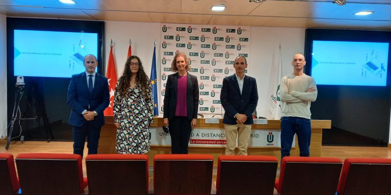 Cum Laude para el jefe de Policía Local de Cox-Granja