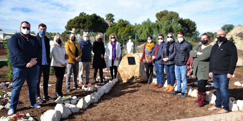 Rojales abre un parque en homenaje a las víctimas de violencia machista