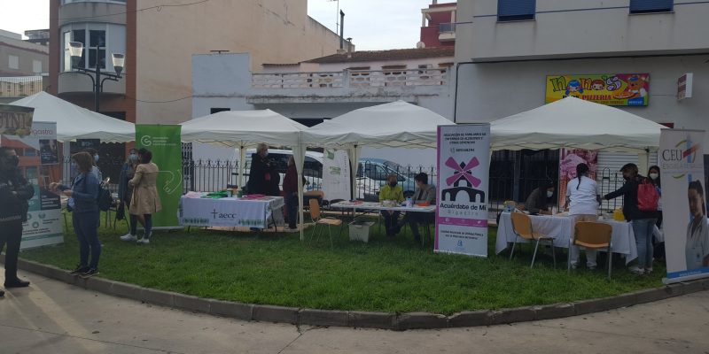 El Ayuntamiento de Bigastro saca a la calle la 'Escuela de Salud'