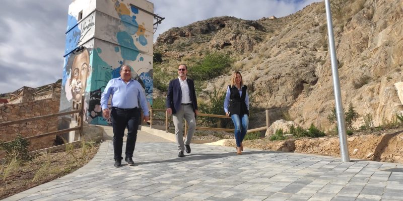 Finalizan las obras en el Entorno Hernandiano y barrio de San Isidro de Orihuela